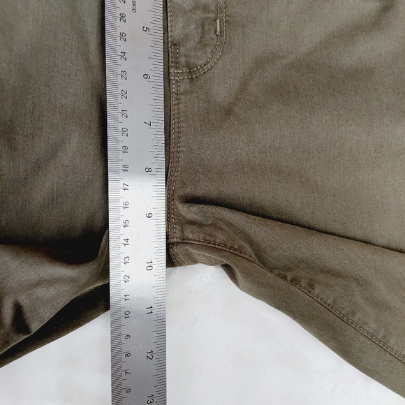 NEW L'AGENCE Margot High Rise Skinny olive Green Pant P2072 - Picture 8 of 11